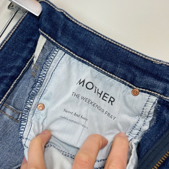 Mother Woman's Jeans Size 25 The Weekender Fray Blue Denim Flared Jeans - Picture 6 of 9